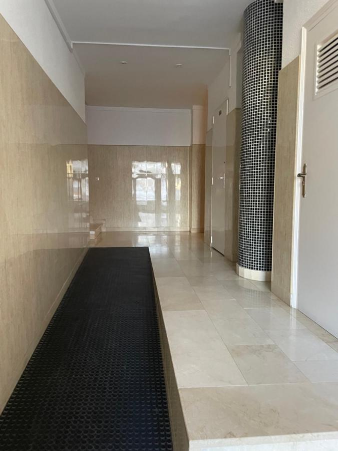 Appartement Magnifique Vue Sur Le Canal Et La Mer D'Empuriabrava Exteriör bild
